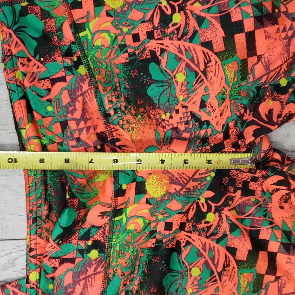 Zumba Fitness Vibrant Leggings and Top Set - Orange and Green - Picture 5 of 7